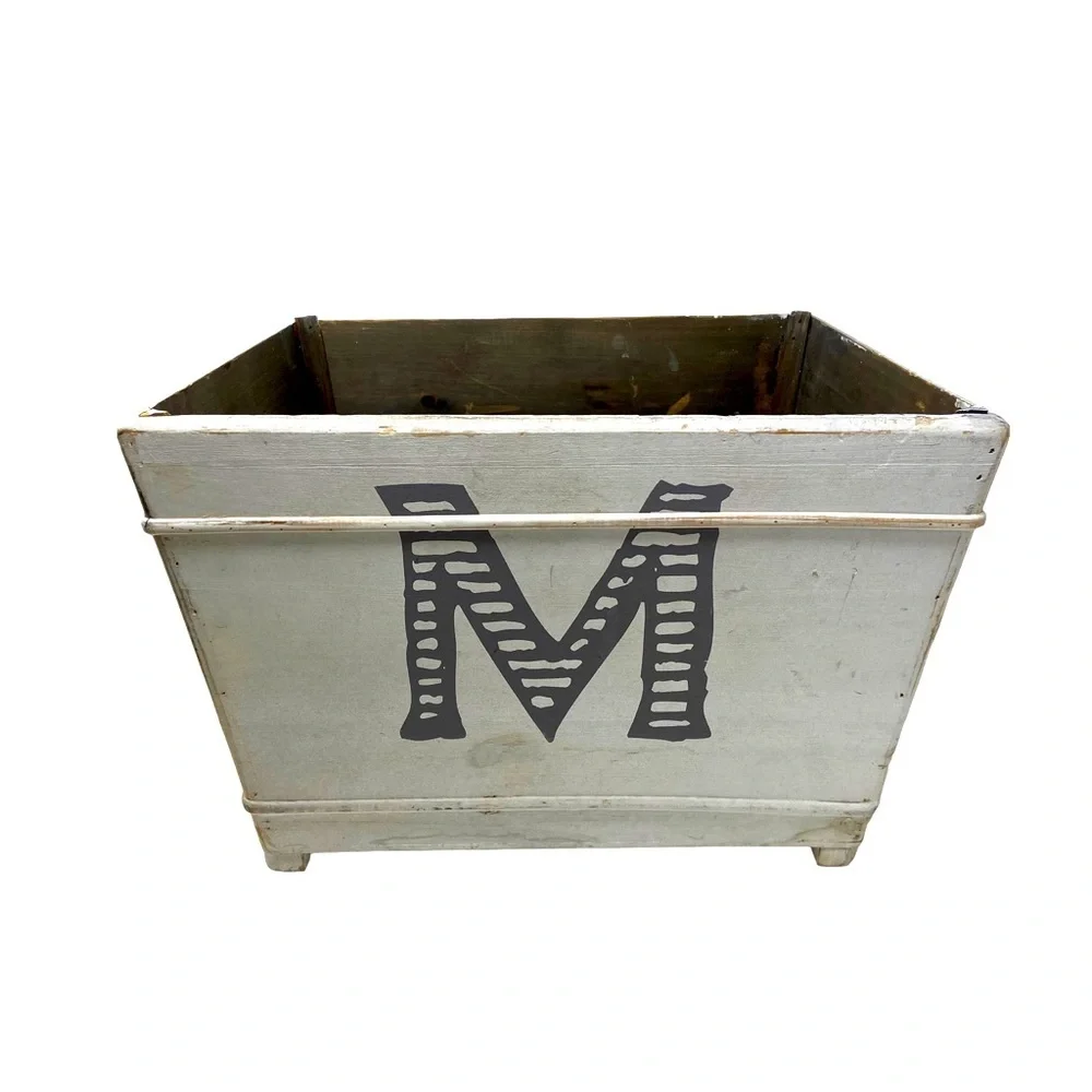 Kirkland | Distressed | Monogram M | Wooden Bin | With Handles